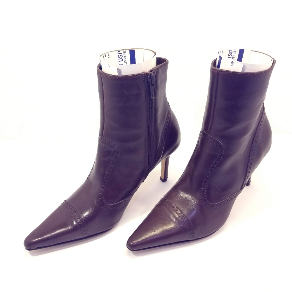 EUC. Collection 59 Boots Size 5.5M